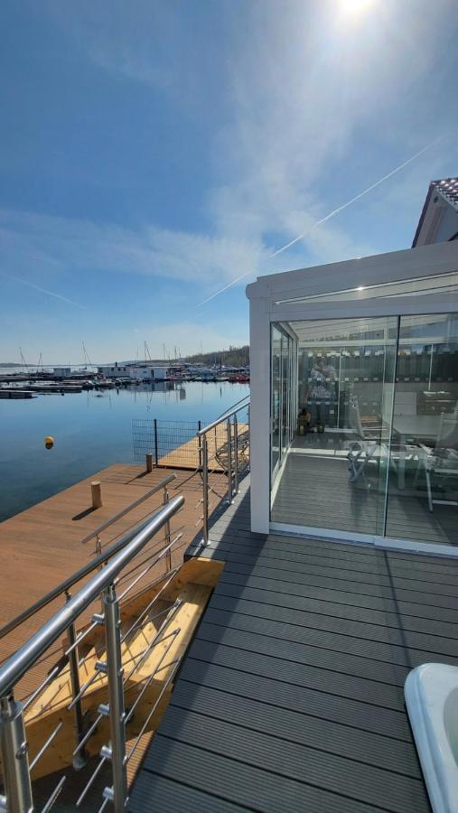 Seehaus Pippa Mit Sauna And Whirlpool Direkt Am See Mucheln Экстерьер фото